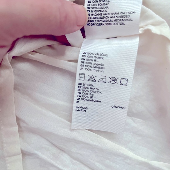 H&M organic cotton ivory blouse - Picture 6 of 9
